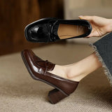 Loafer Pumps met blokhak en kwastdetails voor dagelijks comfort
