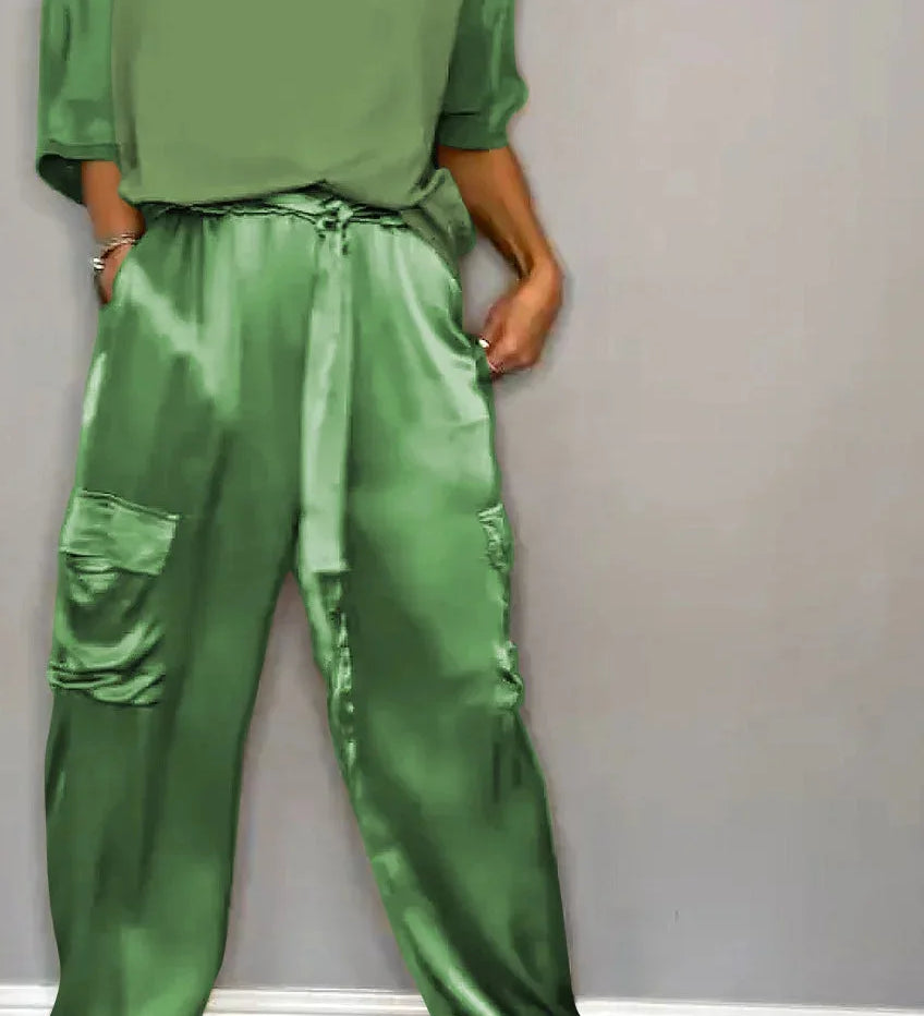 Tweedelige Set met elegante pasvorm en zachte stof