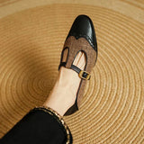 Leren schoenen met T-band, gouden gesp en vintage uitstraling