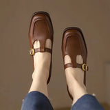 T-bandschoenen met vierkante neus en stabiele hak voor vintage look