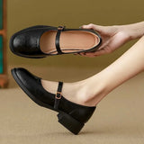 Mary Janes met klassiek leren design en gepolsterde binnenzool