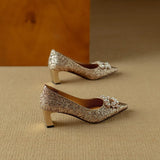 Glitter Pumps met kristallen gesp en comfortabele blokhak
