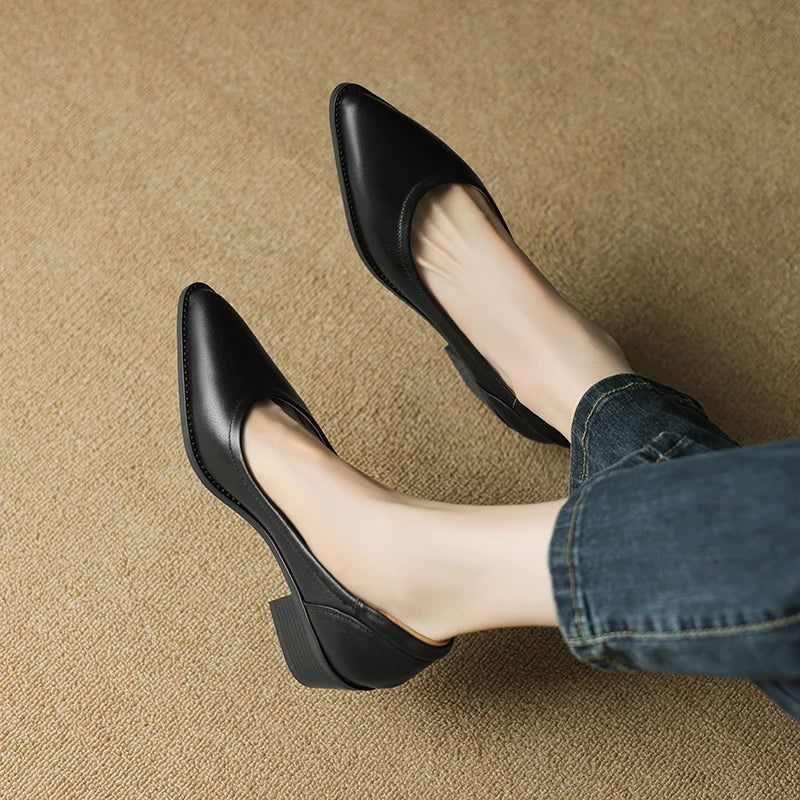 Schoenen met middelhoge hak voor elegantie en dagelijks comfort