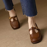 T-bandschoenen met vierkante neus en stabiele hak voor vintage look
