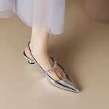Slingback pumps met kristallen band en puntige neus