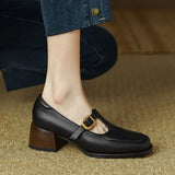 T-bandschoenen met vierkante neus en stabiele hak voor vintage look