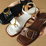 Sandalen met gesp en vierkante neus voor dagelijks comfort