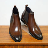 Chelsea-laarzen van lakleer met elegante pasvorm en hoog comfort