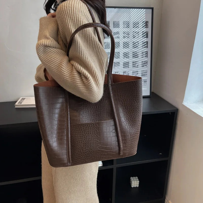 Florence | Vintage schoudertas met krokodillenprint en luxe uitstraling