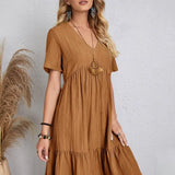 Esme | Zomerjurk met V-hals en speelse ruches voor elegante dagen