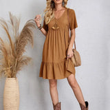 Esme | Zomerjurk met V-hals en speelse ruches voor elegante dagen