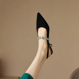Slingback pumps met kristallen band en puntige neus