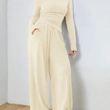 Hattie | Set met fitted top en wijde broek voor elegante veelzijdigheid