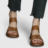 Elegante sandalen met Romeins design en gekruiste bandjes