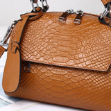 Linn | Handtas met krokodillenprint en elegante uitstraling