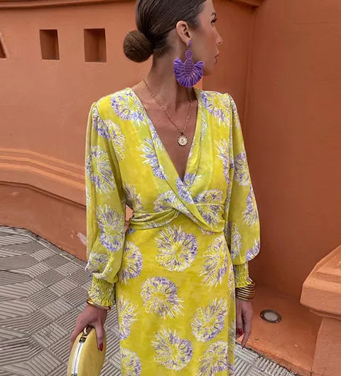 Ryleigh | Kleurrijke midi-jurk met verfijnde print en elegante pasvorm