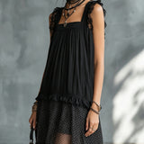 Delphy | Romantische mini-jurk met stippen en zwarte kant