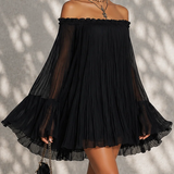 Léonie | Elegante off-shoulder mini-jurk met wijde mouwen
