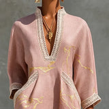 Calista Vestido Mini Rosa de Encaje con Escote en V