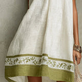 Ofelia Vestido Mini en Línea A Blanco y Verde Oliva con Estampado Floral sin Mangas