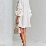 Amara | Elegante Mini-Jurk met Bloemendetails