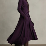 Maxi jurk met hoge hals en bohemien elegantie in paars