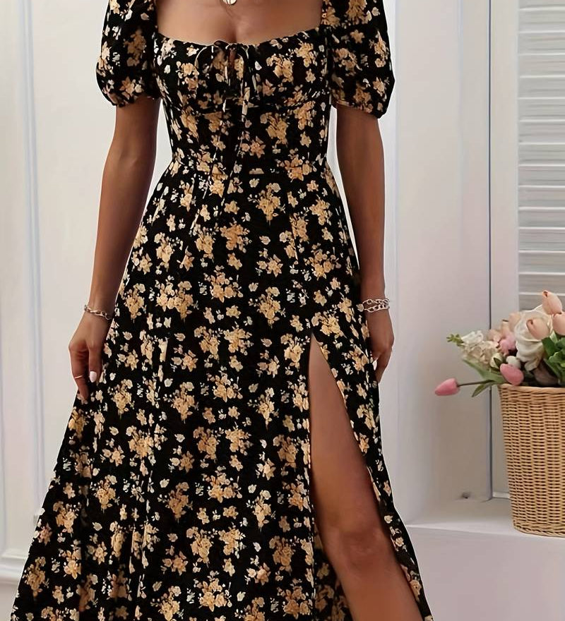 Finja | Zomerjurk met bloemenprin en elegante pasvorm voor elke gelegenheid