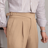 Casual broek met plooien en verstelbare pasvorm