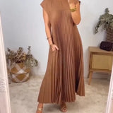 Jurk met elegante plooien en tijdloze pasvorm