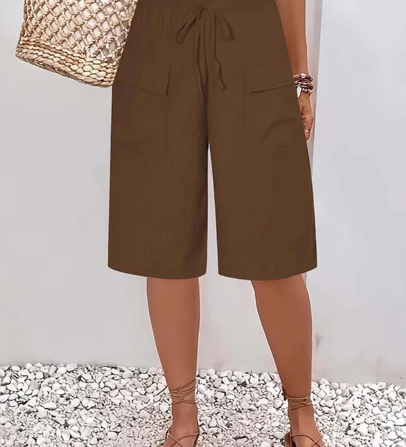 Korte broek met elastische tailleband en koordsluiting