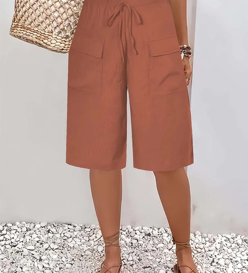 Korte broek met elastische tailleband en koordsluiting