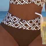 Twee-delig Bikini Met Bh-Snit En Diamantpatroon