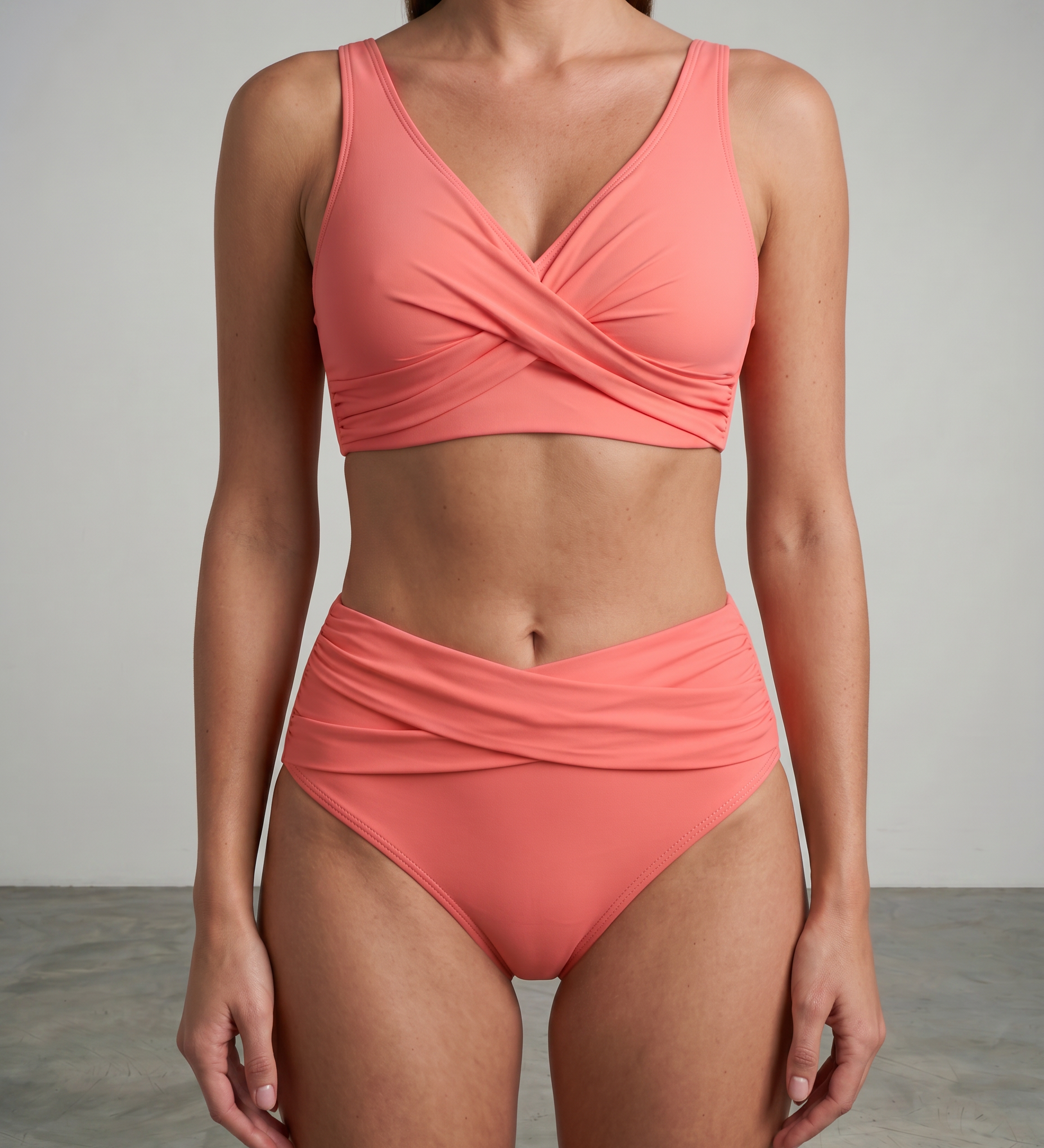 Naomi | Corrigerende high-waist bikini met twistdetail