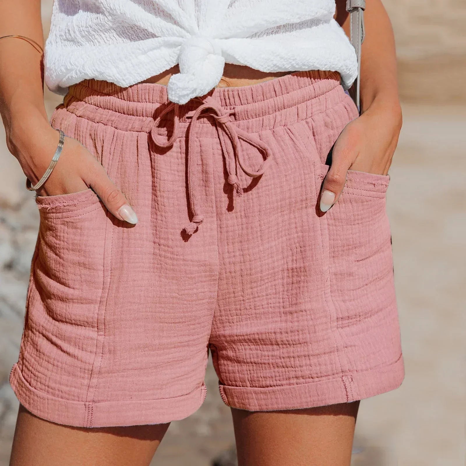 Shorts met kant en verstelbare tailleband voor zomerse dagen