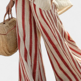 Linnen set met open blouse en wijde broek voor zomerse dagen
