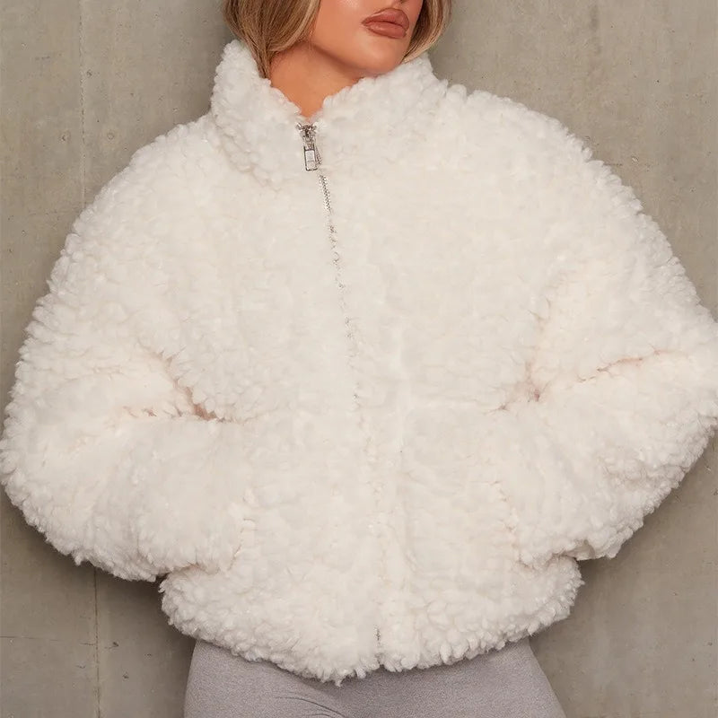 Isa | Puffer jas met lichte vulling en modieuze pasvorm