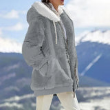 Winterjas met capuchon en getailleerde pasvorm voor elegante warmte