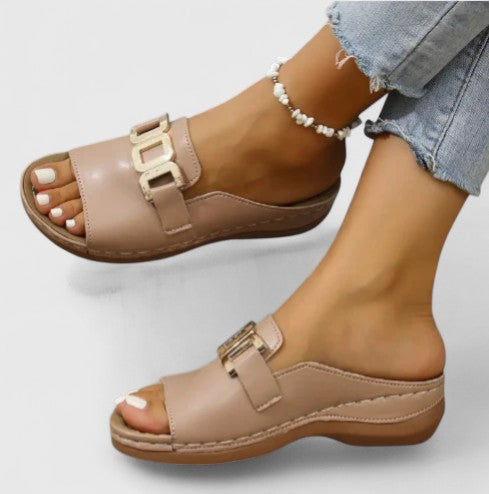 Orthopedische sandalen met antislip en voetboogondersteuning