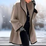 Trenchcoat met brede revers en warme voering voor elegante winterdagen
