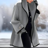 Trenchcoat met brede revers en warme voering voor elegante winterdagen