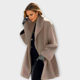 Elegante jas met winddicht materiaal en verstevigde afwerking