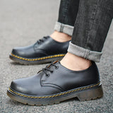 Elegante Enkelschoenen met Verfijnde Details voor Dagelijks Gebruik