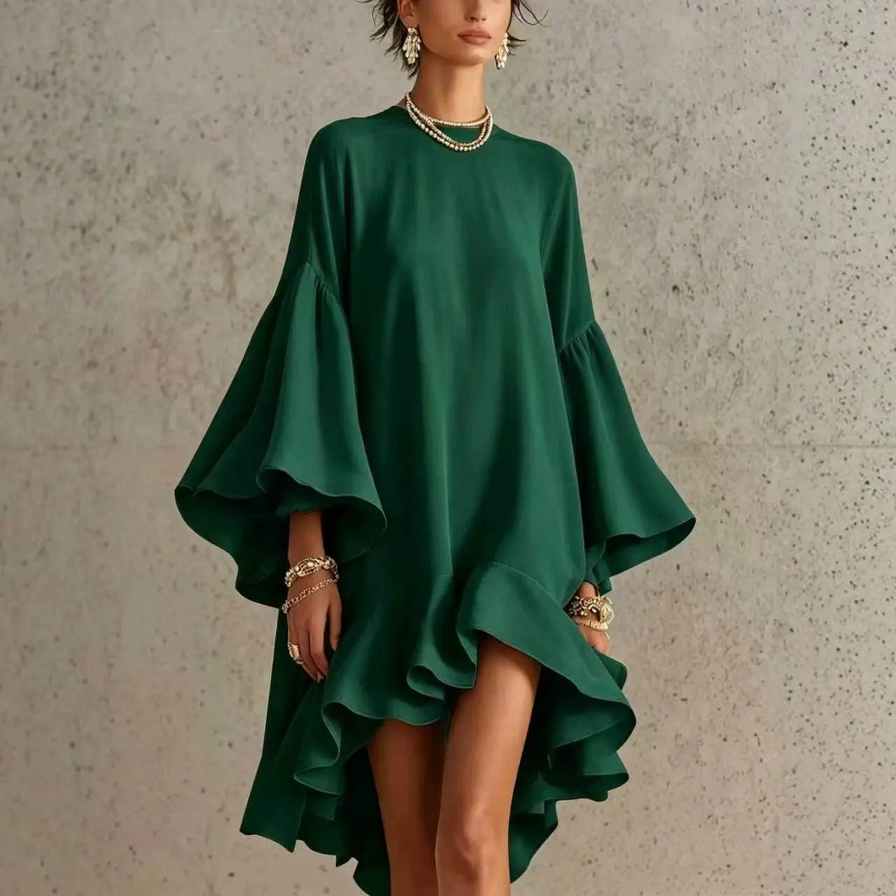 Amelia Vestido Elegante con Volantes y Dobladillo Asimétrico