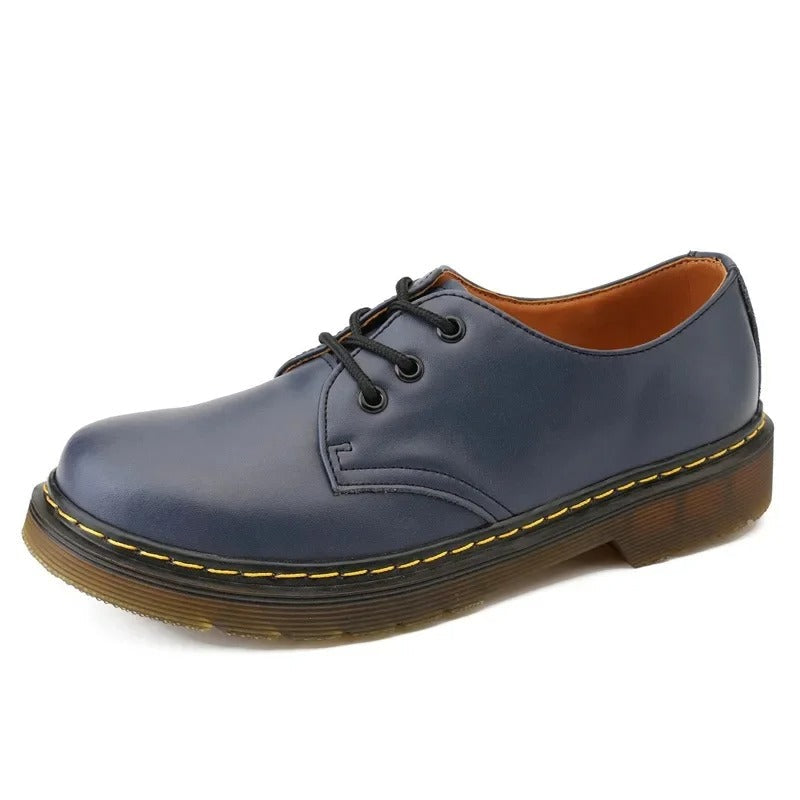 Elegante Enkelschoenen met Verfijnde Details voor Dagelijks Gebruik