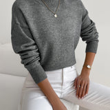 Coltrui in zachte knit met minimalistische elegantie