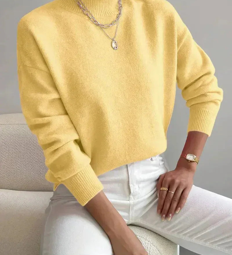 Coltrui in zachte knit met minimalistische elegantie