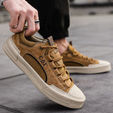 Leren sneakers met strak design en dagelijks comfort