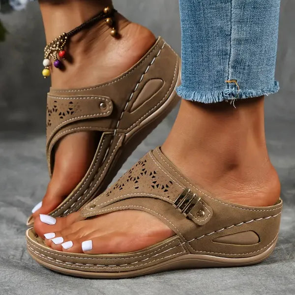 Orthopedische sandalen met voetsteun en instapbare pasvorm